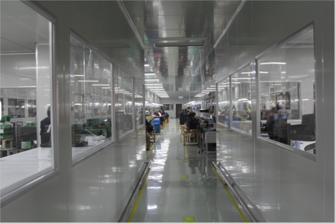 民營(yíng)企業(yè)如何敢于擔當勇于創(chuàng  )新突破？請看一一  疾風(fēng)勁草識虹潤